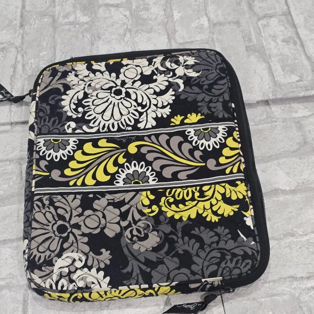 Vera Bradley Tablet / Laptop Cover Case‎ Baroque Quilted Black & Yellow Sleeve